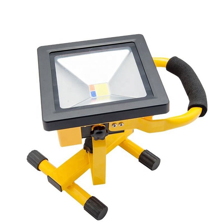 battery exterior motion light