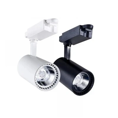 Zapuštěné osvětlení dráhy