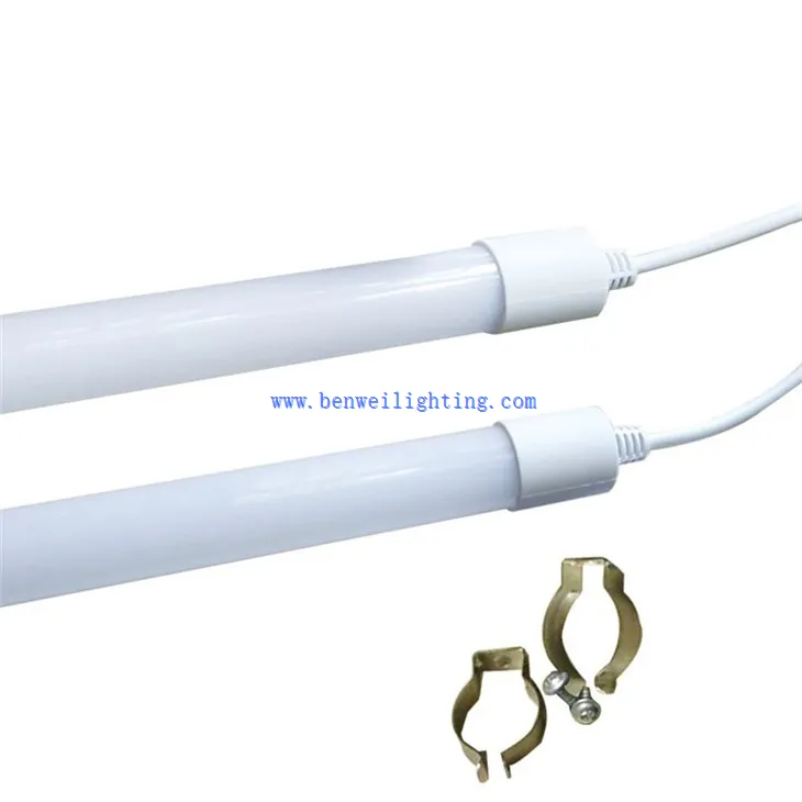 Waterproof Brooder Lamp (1)